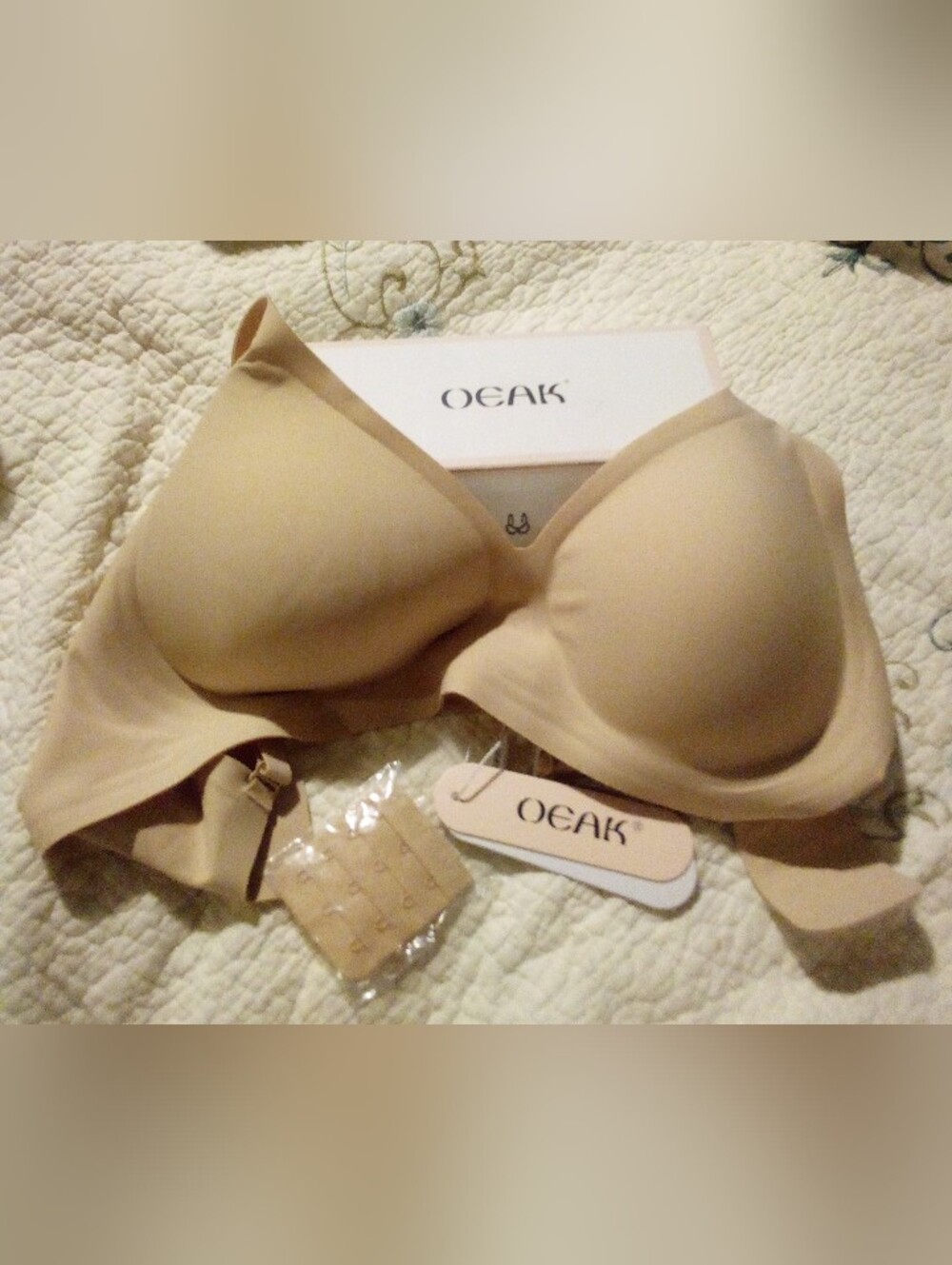 Oeak Seamless Bra Size M NWT